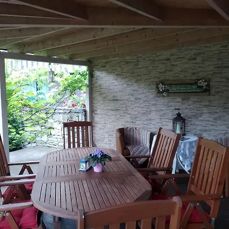 Lootsi Puhkemaja Holiday home *